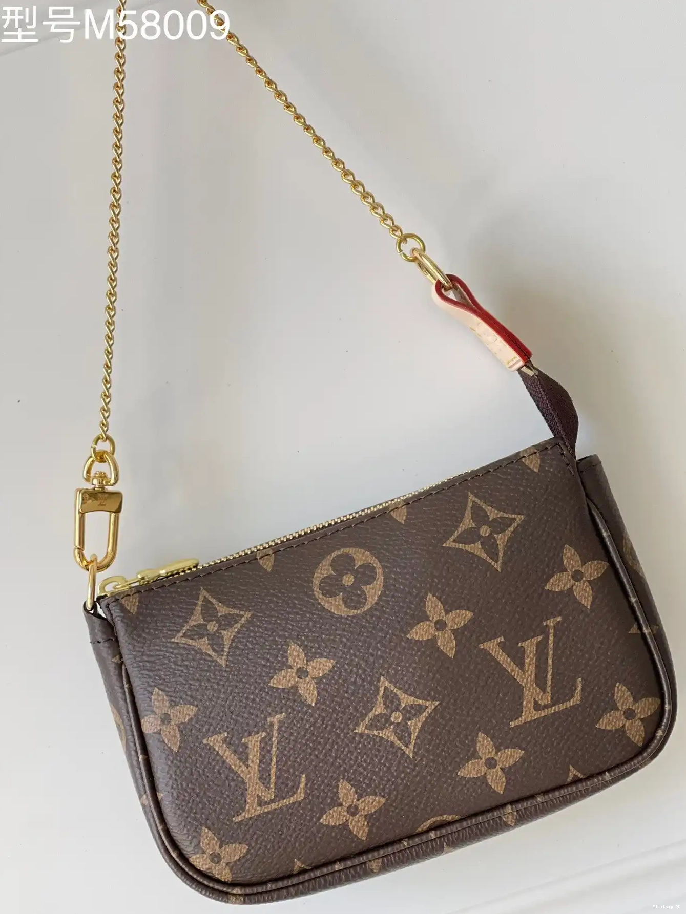 Firstbag ru POCHETTE ACCESSOIRES MINI LOUIS VUITTON 0523